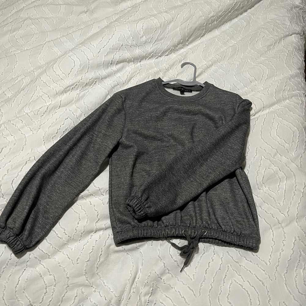 Cropped sweatshirt material long sleeve